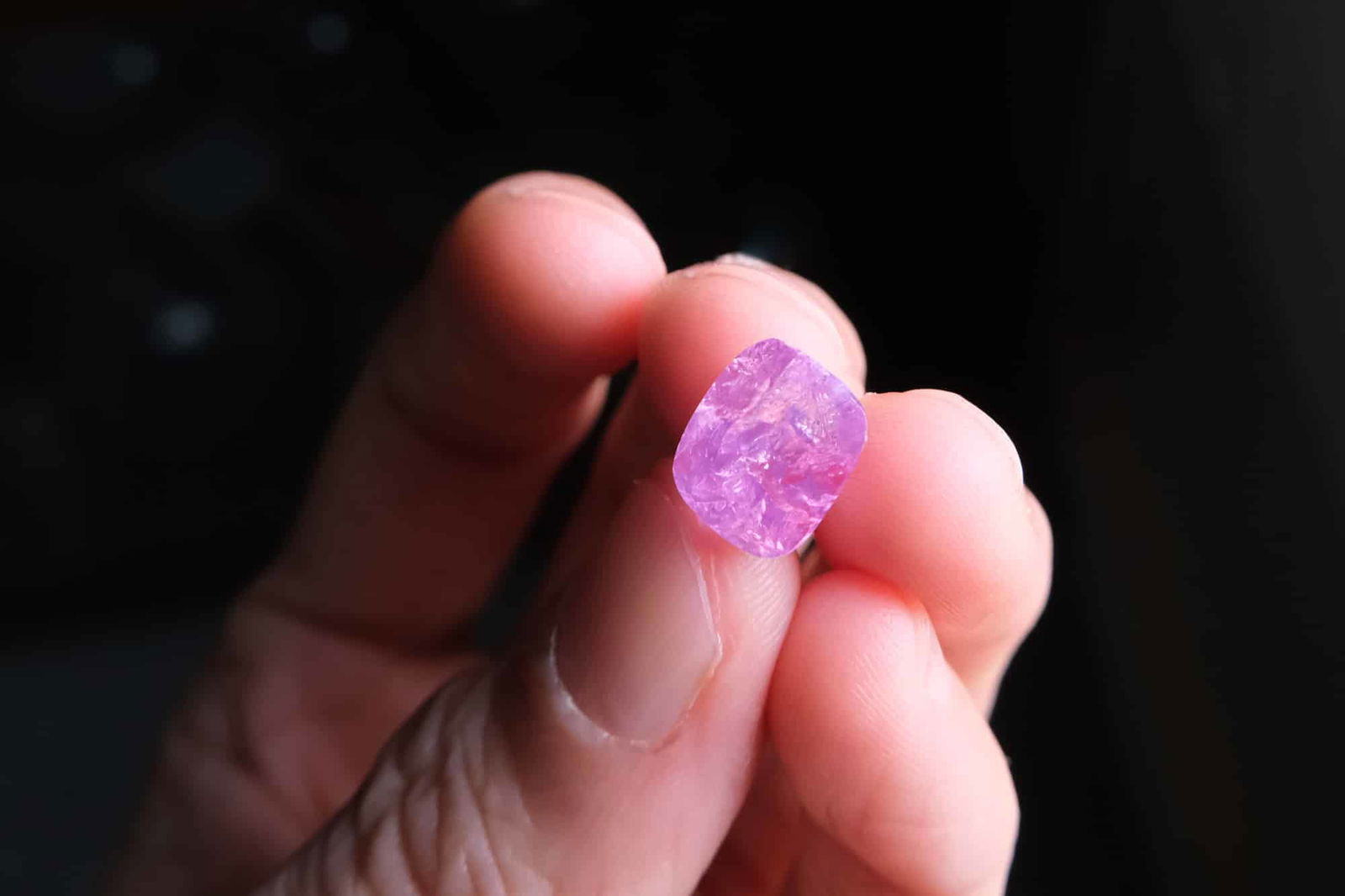 natural unheated padparadscha sapphire, loose padparadscha sapphire, padparadscha singapore, 5 carat padparadscha sapphire, padparadscha sapphire price per carat, tajikistan sapphire, Gem Gardener