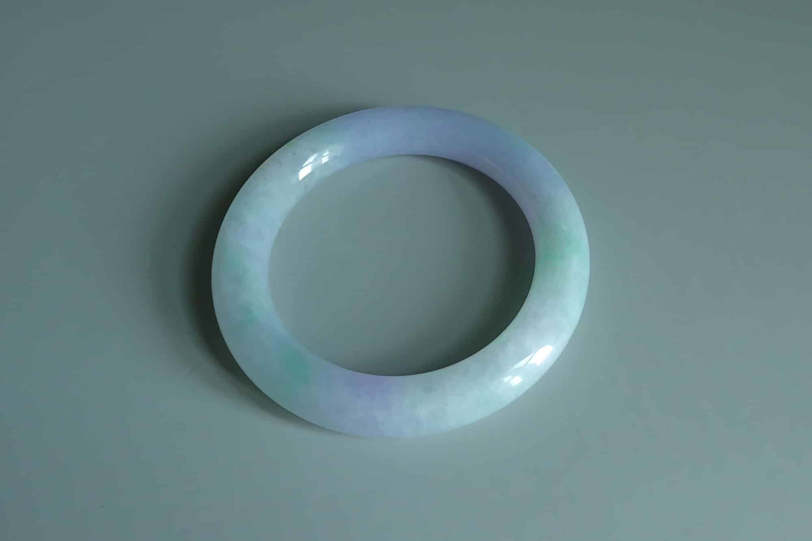 lavender green jade bangle, translucent purple jade, purple green jade bangle, lavender and green jade bangle, lavender jade bangle singapore, jade bangle singapore, lavender jadeite bangle, Gem Gardener
