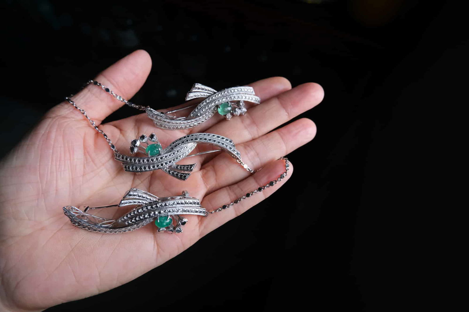 Kerosang Brooch, peranakan brooch singapore, white gold brooch, kerongsang brooch pin, antique peranakan jewellery, Gem Gardener