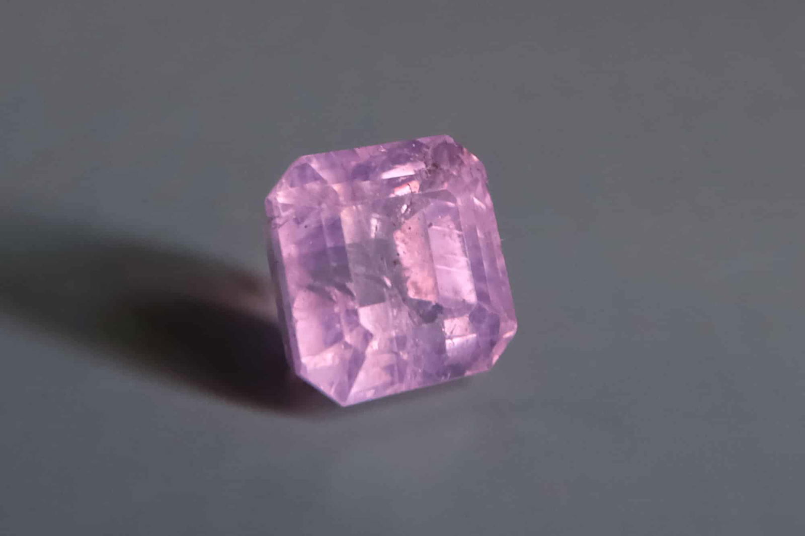 padparadscha sapphire gem, natural unheated padparadscha sapphire, kashmir sapphire pink, loose padparadscha sapphire, padparadscha singapore, 5 carat padparadscha sapphire, padparadscha sapphire price per carat, tajikistan sapphire, Gem Gardener