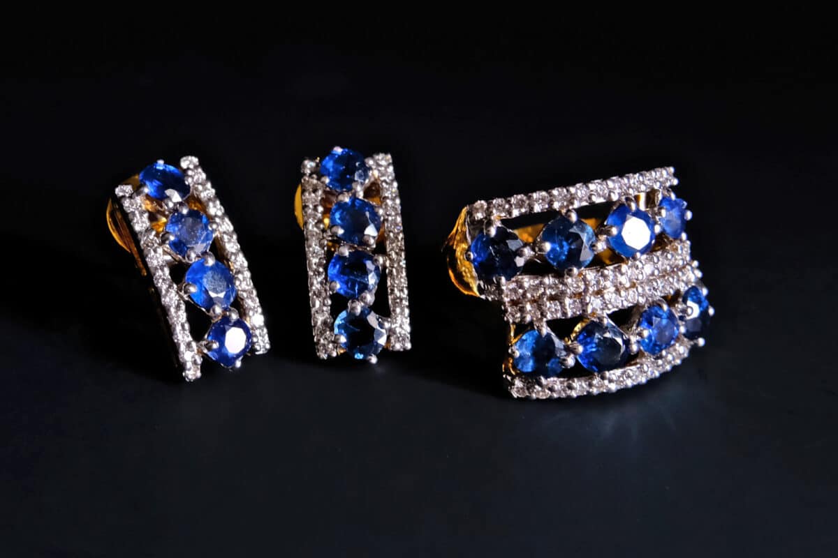 Natural Blue Sapphire Jewelry Set Ring Earrings 18k GEM GARDENER