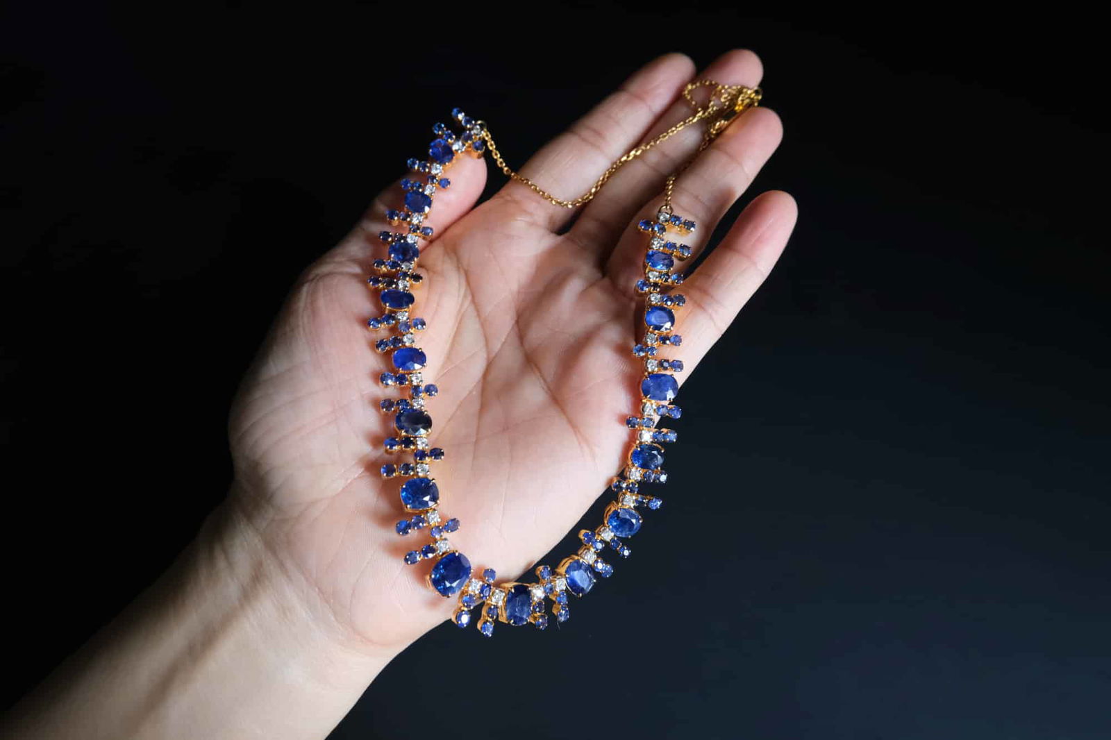 Blue Sapphire Necklace Gold, vintage blue sapphire necklace, blue sapphire necklace singapore, burmese sapphire necklace, sapphire jewellery singapore, buy sapphire necklace earring set, natural blue sapphire necklace for sale, Gem Gardener