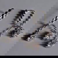 diamond drop earrings, kinetic earrings, dangle diamond earrings, statement diamond earrings, diamond drop earrings singapore, diamond earrings singapore, simple diamond drop earrings, Gem Gardener