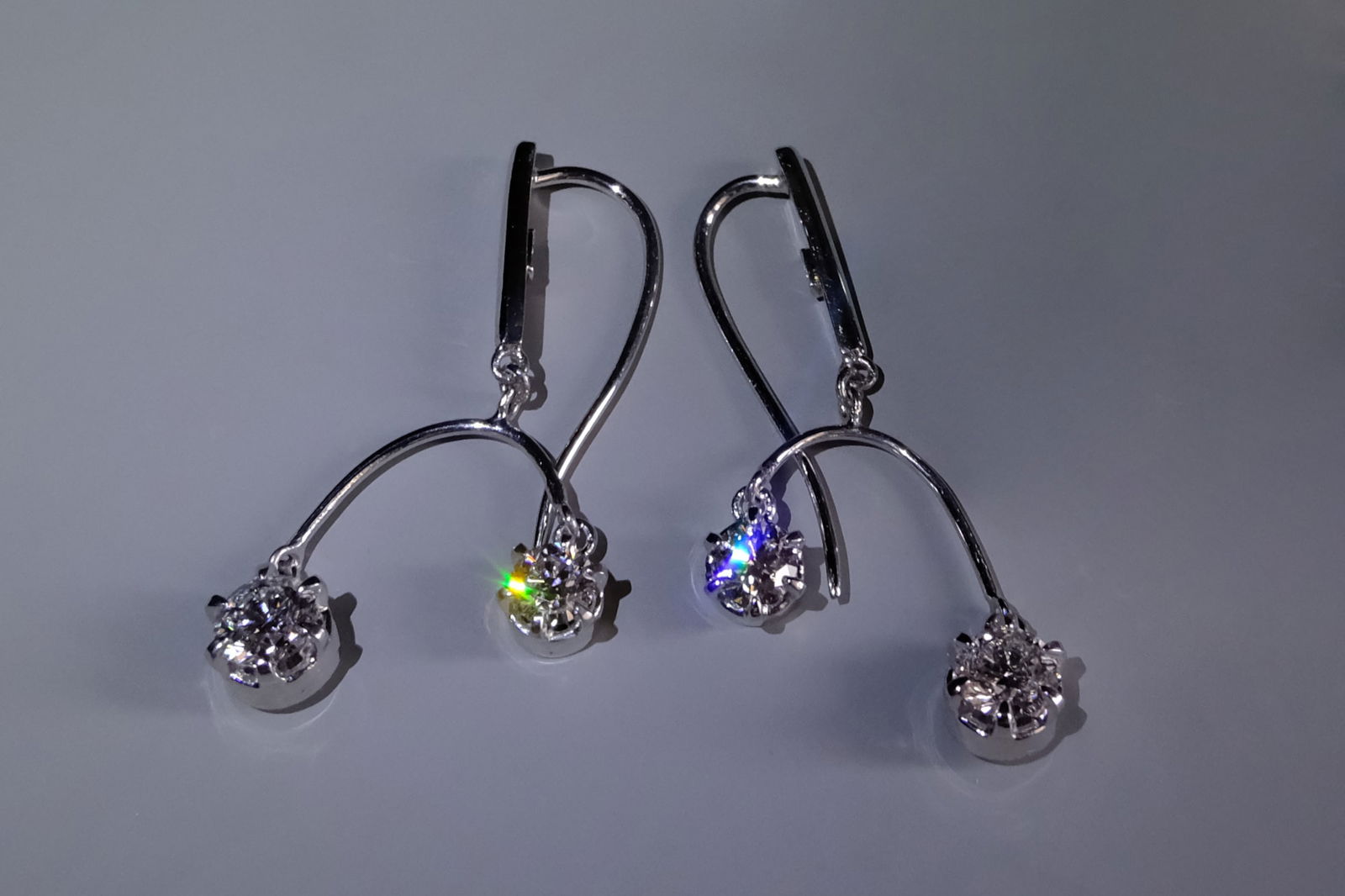 diamond drop earrings, kinetic earrings, dangle diamond earrings, statement diamond earrings, diamond drop earrings singapore, diamond earrings singapore, simple diamond drop earrings, Gem Gardener