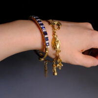 Vintage Totem Charm Bracelet 18k