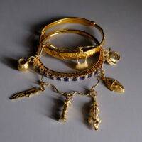 Vintage Totem Charm Bracelet 18k