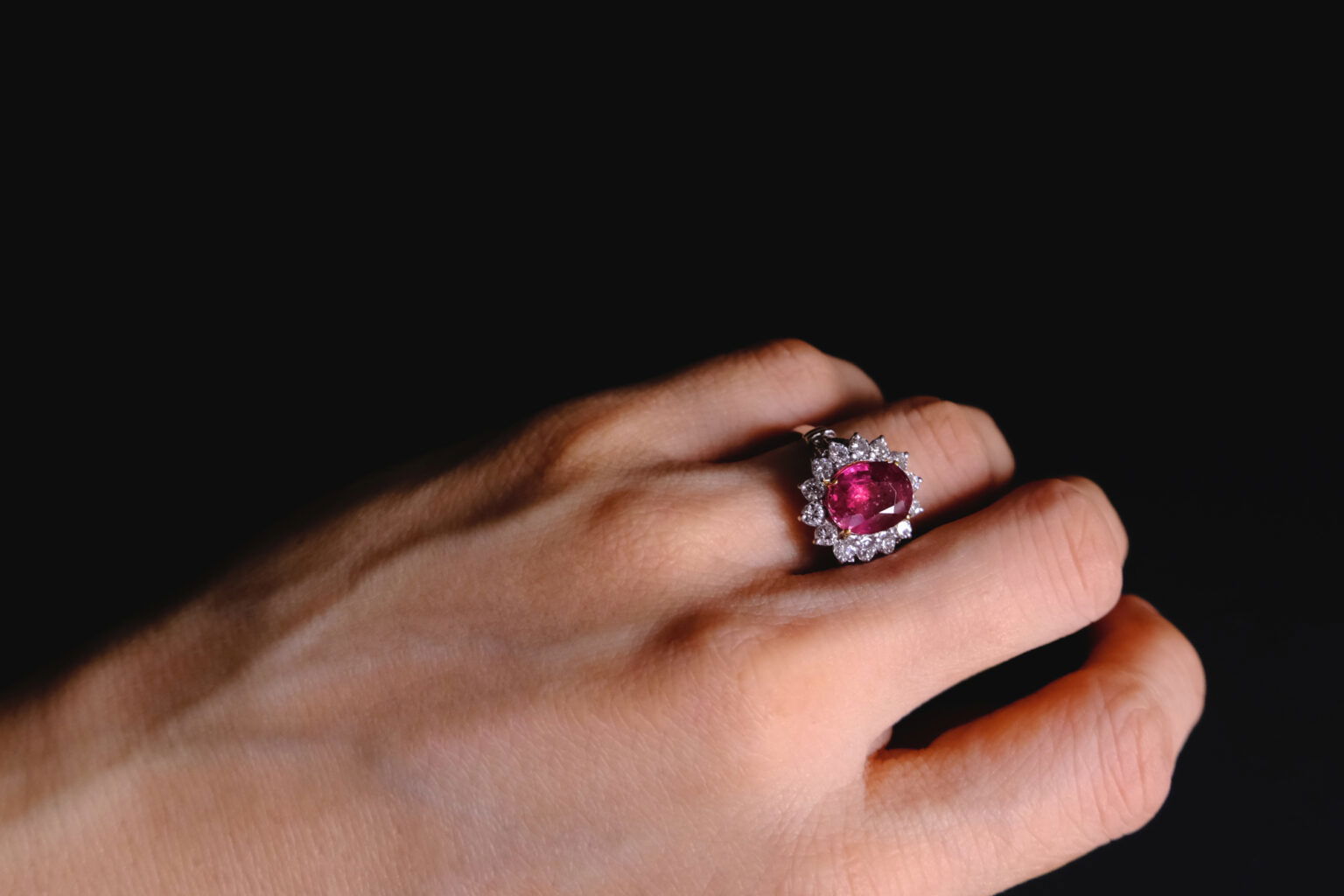 4ct Unheated Ruby Diamond Ring Vintage | GEM GARDENER