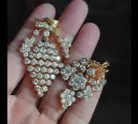 two peranakan pendants video