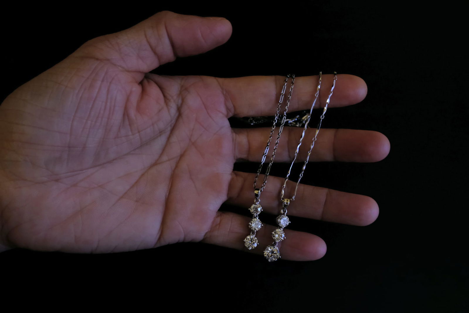 3 Stone Diamond Pendant, three stone diamond necklace, diamond pendant singapore, diamond pendant necklace, edwardian diamond pendant, edwardian style pendant necklace, diamond necklace singapore, Gem Gardener