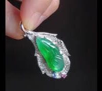 glass green jade pendant video