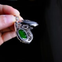 jadeite jade pendant, guatemalan jade pendant, guatemala jade jewelry, jade pendant singapore, high quality jade pendant, green jadeite jade price, guatemala green jade, imperial green jade pendant, fine jade jewelry hong kong, jade jewellery singapore, Gem Gardener