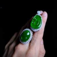 jadeite jade pendant, guatemalan jade pendant, guatemala jade jewelry, jade pendant singapore, high quality jade pendant, green jadeite jade price, guatemala green jade, imperial green jade pendant, fine jade jewelry hong kong, jade jewellery singapore, Gem Gardener