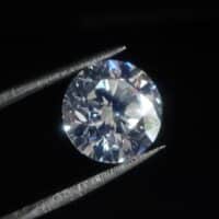 5.01ct Round Diamond Strong Fluorescence