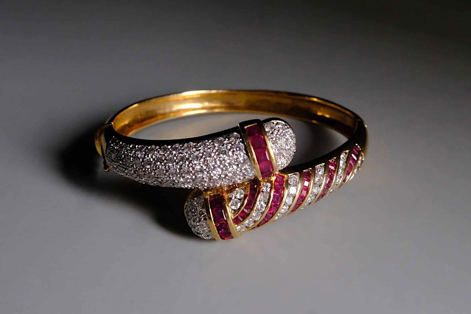 vintage ruby bangle bracelet, burmese ruby bangles, burma ruby bracelet, ruby cuff bracelet, ruby bracelet vintage, peranakan straits chinese, vintage peranakan jewellery, Gem Gardener