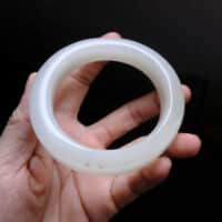 Hetian Nephrite Jade Bangle, white nephrite jade bangle, antique jade bangle, 籽料和田玉, 和田玉手镯, jade bangle auction, fine jade bangle, jade bangle singapore, white jade bangle price, 和田玉籽料手镯, Gem Gardener