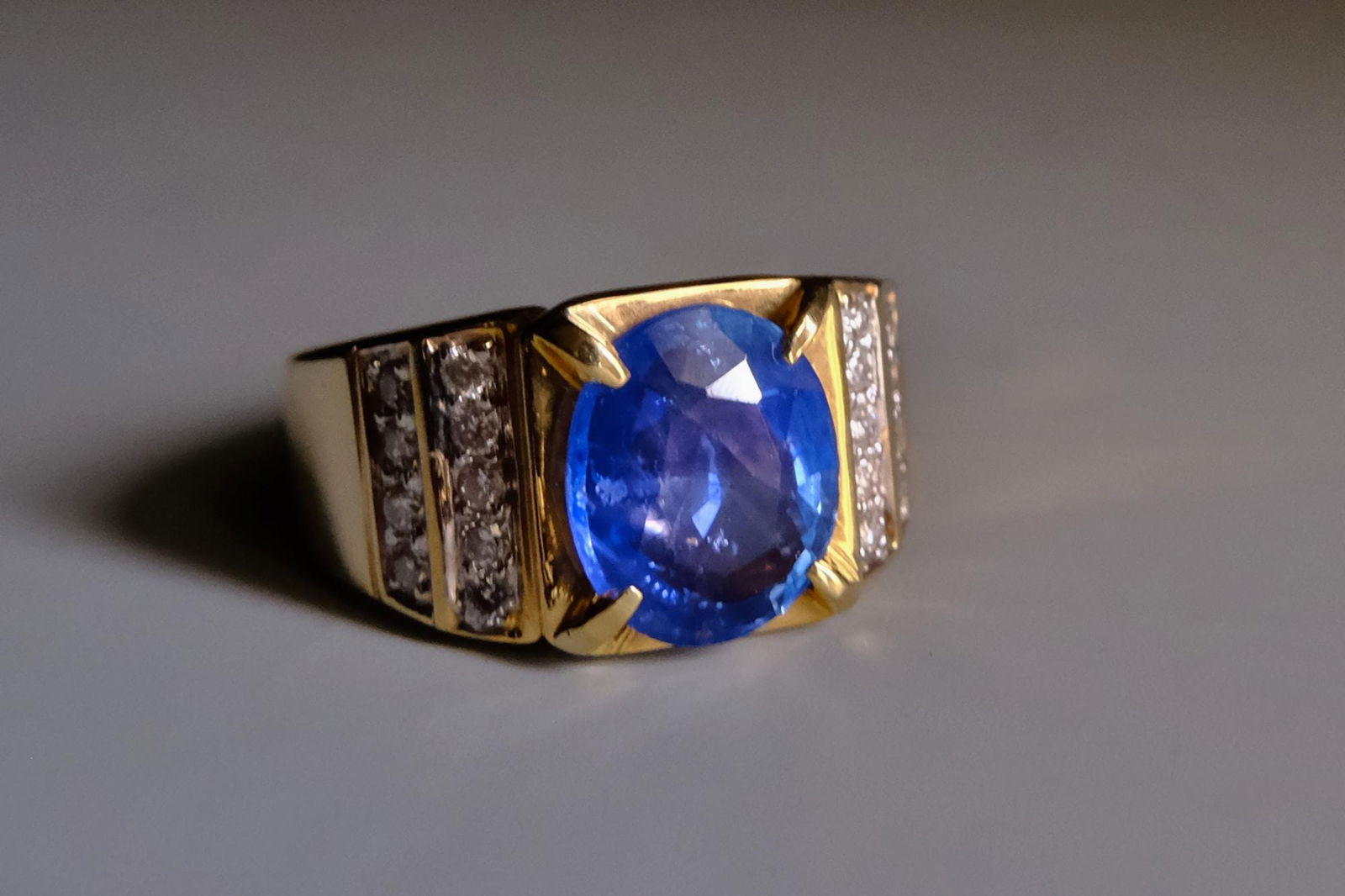 Mens Sapphire Ring Vintage, vintage blue sapphire ring, buy blue sapphire ring for men, blue sapphire ring men gold, blue sapphire ring singapore, buy blue sapphire ring online, burma blue sapphire ring, natural unheated sapphire ring, men's natural blue sapphire ring, Gem Gardener
