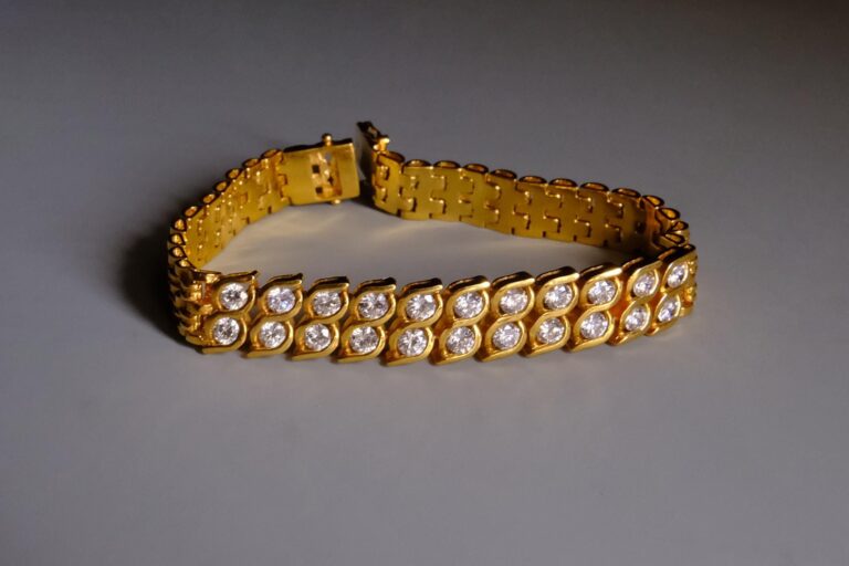 vintage diamond bracelet, antique diamond bracelet, antique diamond bracelets for sale, vintage diamond link bracelet, peranakan gold bracelet, antique peranakan jewellery, vintage peranakan jewellery, peranakan jewellery singapore, Gem Gardener