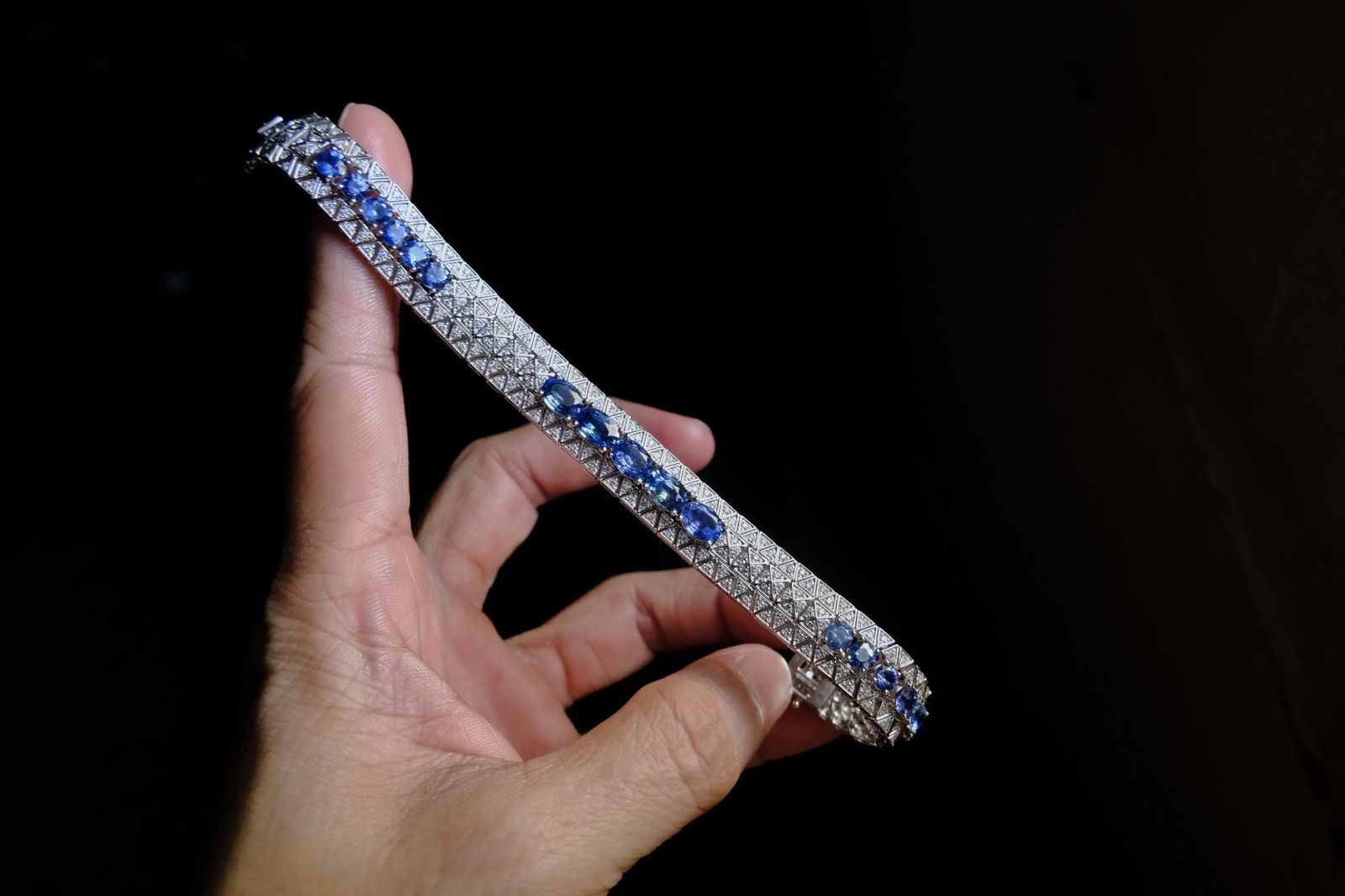 Blue Sapphire Bracelet White Gold, blue sapphire 18k gold bracelet, art deco sapphire bracelet, art deco style bracelet, art deco style jewellery, sapphire bracelet singapore, Gem Gardener