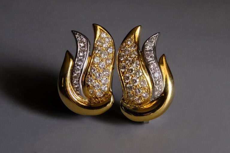 Vintage Diamond Cluster Earrings, diamond cluster earrings yellow gold, flame earrings gold, fan earrings gold, art deco diamond earrings, vintage diamond earrings for sale, diamond earrings singapore, Gem Gardener