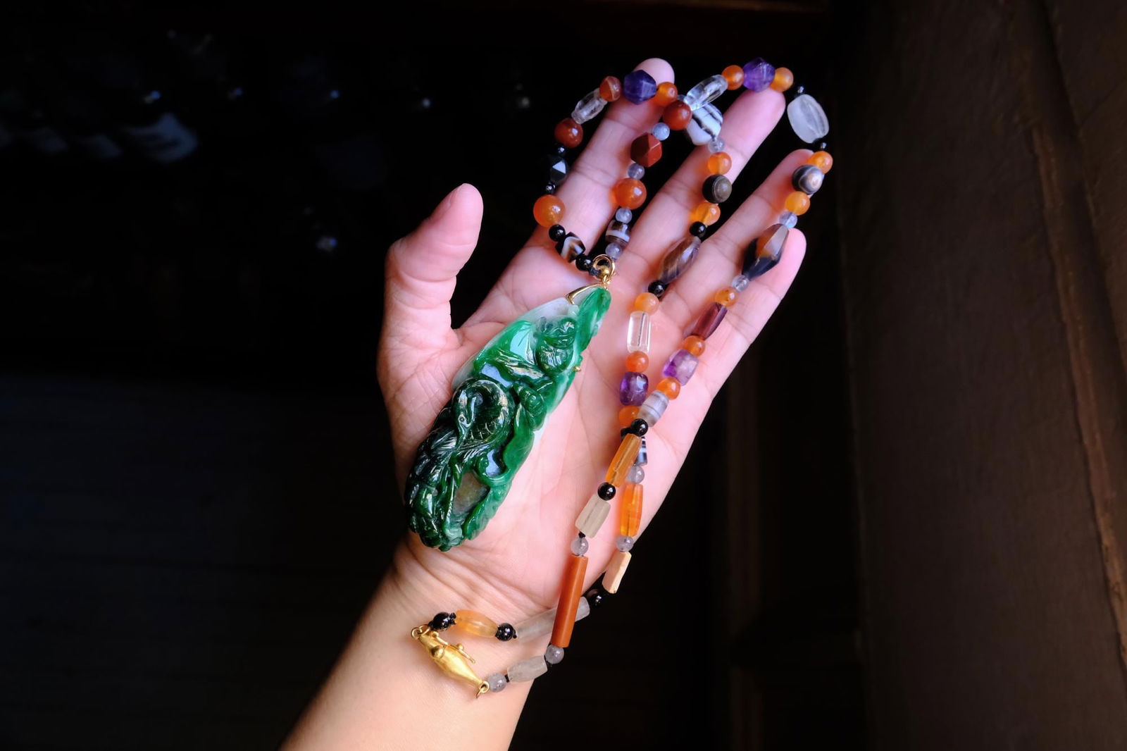 Qing Dynasty Jadeite, qing dynasty jade pendant, antique carved jade pendant, antique carved jade necklace, carved jadeite necklace, carved jade bead necklace, antique jade jewellery, antique jade jewellery, jade jewellery singapore, Gem Gardener