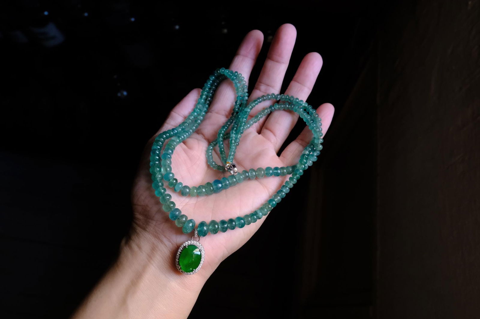 emerald bead necklace, Jade and Emerald Necklace, russian emerald beads necklace, emerald beads jewelry, fine beaded necklace, fine jewelry beaded necklace, jade necklace singapore, Gem Gardener
