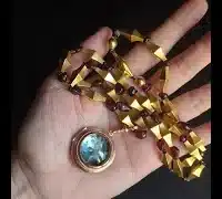 the first locket 18k rose gold video