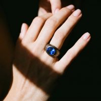 Black Gold Ring, blue sapphire black gold ring, royal blue sapphire ring, sapphire ring cartier, hemmerle rings, blue sapphire ring singapore, Gem Gardener