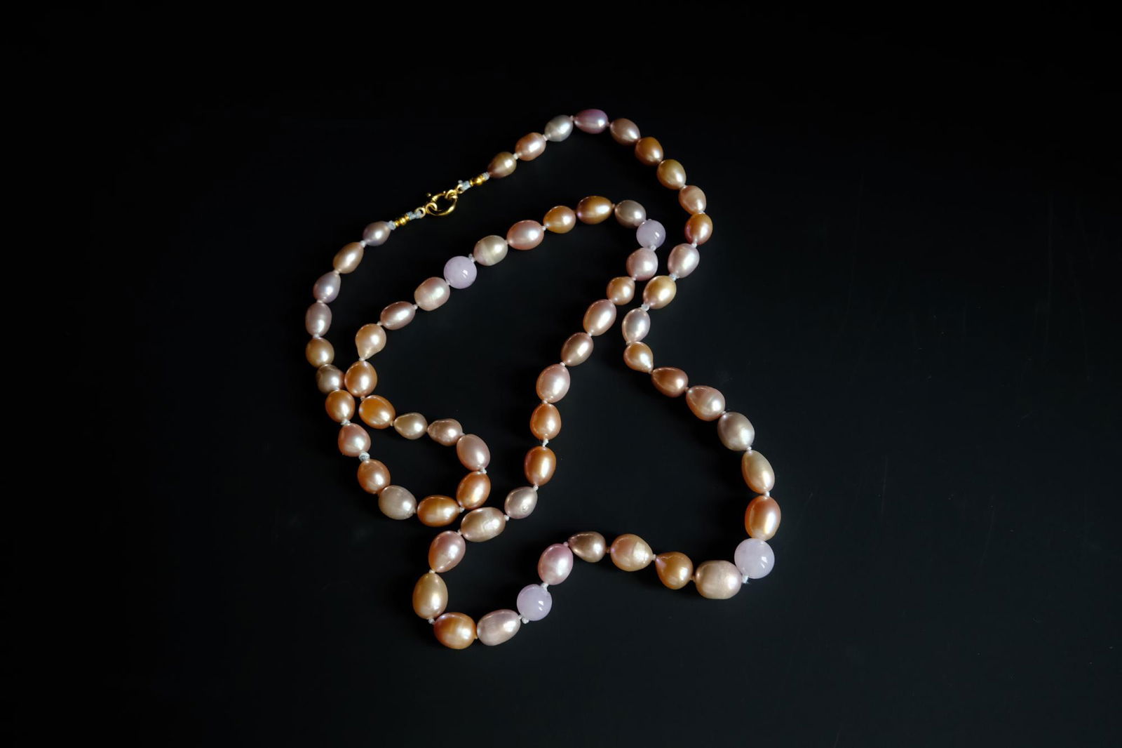 Pink Oval Pearl Necklace, pink pearl necklace, oval pearl necklace, Ellipsoid Pearl Necklace, oval pearl necklace gold, pearls singapore jewellery, pearl necklace singapore, Gem Gardener