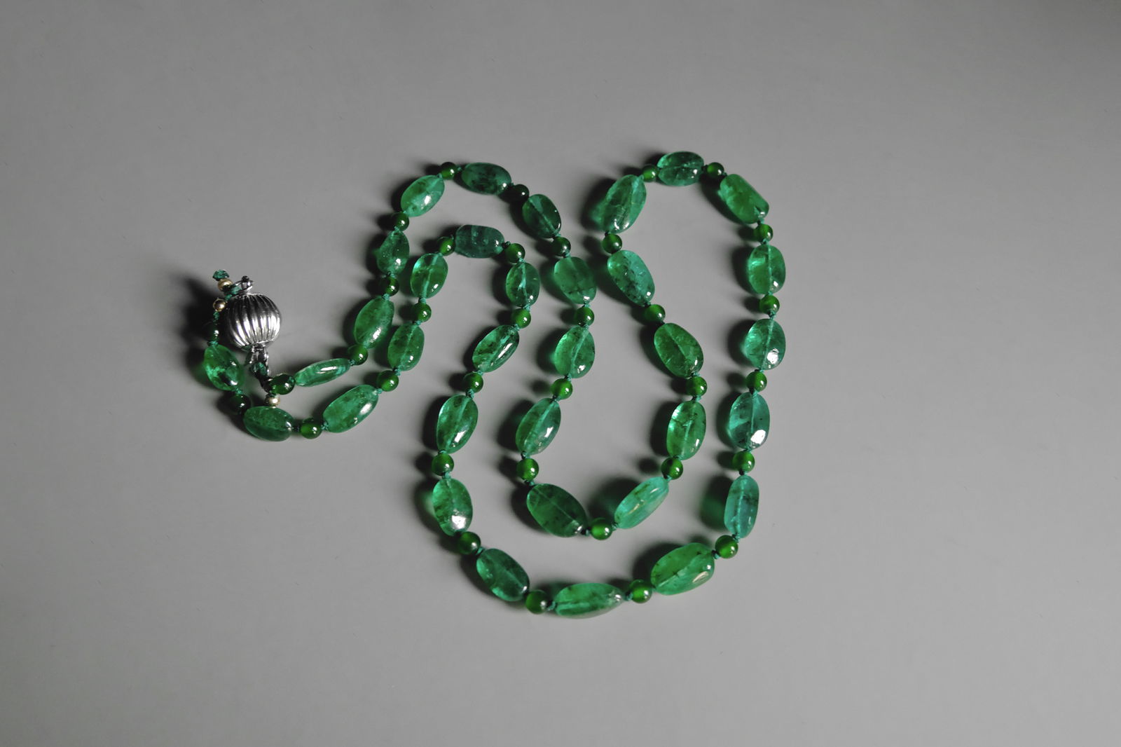 emerald bead necklace gold, emerald jade beads, emerald and jade necklace fine jewelry bead necklace, bead necklace singapore, handmade beaded necklace singapore, Gem Gardener