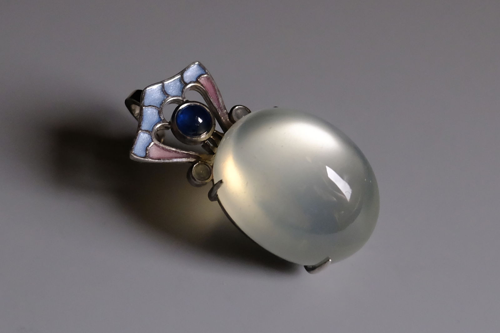 Extra Large Moonstone Pendant, moonstone pendant necklace, statement necklace singapore, long necklace singapore, moonstone pendant singapore, moonstone jewelry singapore, vintage moonstone pendant gold