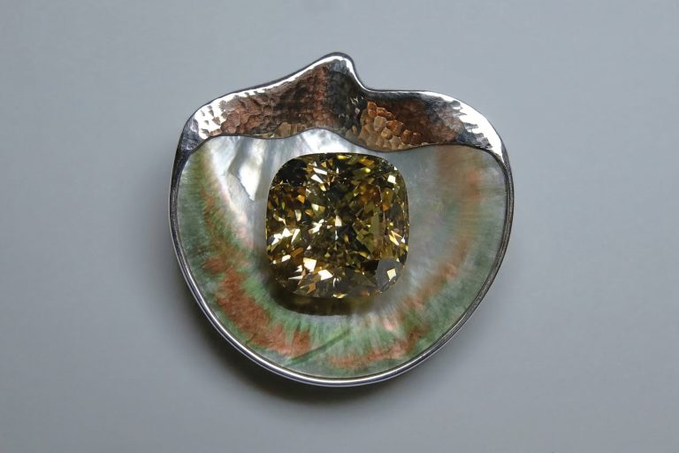 Fancy Dark Brown Greenish Yellow Diamond, fancy dark brown yellow diamond, fancy color loose diamonds, brownish yellow diamond price, yellow diamond ring singapore