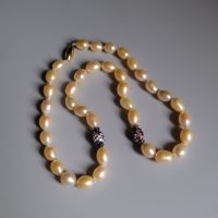 cream pearl necklace, beige pearl necklace, bridal pearl necklace gold, oval pearl necklace gold, unique pearl necklace gold, pearls singapore jewellery, pearl necklace singapore, Gem Gardener
