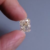 4ct radiant cut diamond natural, s to t color diamond, s to t range diamond, 4 carat natural diamond radiant cut, pale yellow diamond, buy loose diamond singapore, coloured diamonds singapore, Gem Gardener
