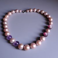 pink pearl necklace gold, large pink pearl necklace, freshwater pearl necklace singapore, unique pearl necklaces, pink pearl jewellery, pearl choker necklace, large pearl choker necklace, Gem Gardener